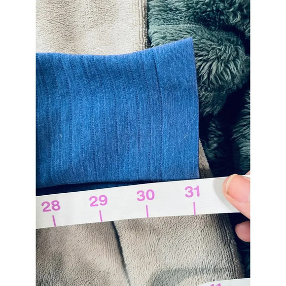 Alphalete Size Small Long Blue Athletic Leggings Pants High Waisted Butt Shaping - Picture 6 of 6